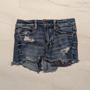 American Eagle Women’s Distressed High Rise Shortie Jean Short Sz 4